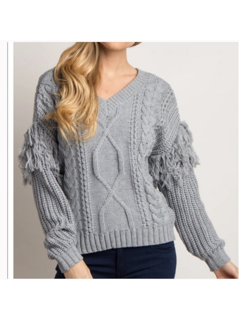 Everly cable knit boho grey sweater fringe sleeves size small
